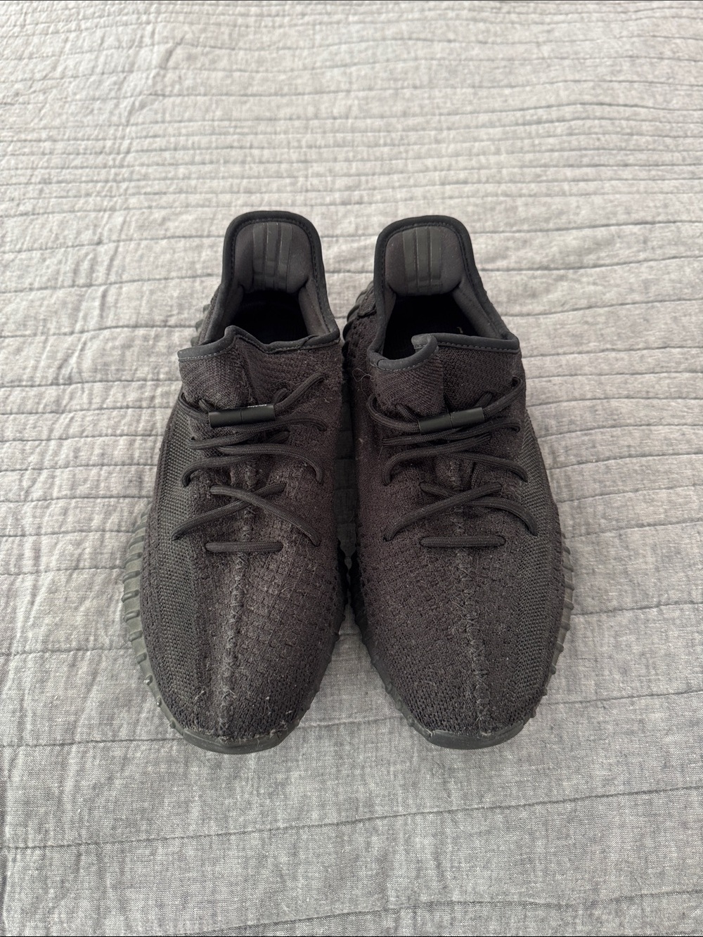 Yeezy Boost V2 Triple Black Sneakers